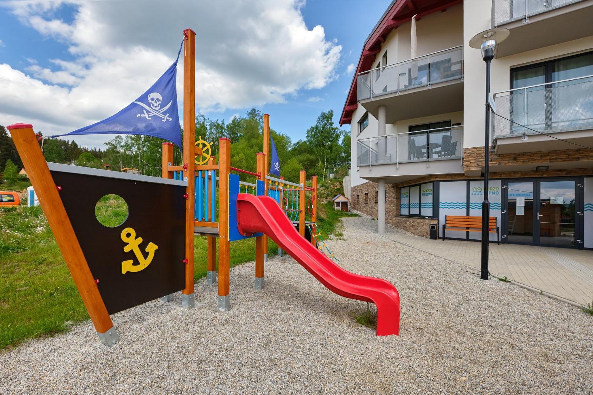 Private Cozy And Quiet Apartment Lipno nad Vltavou Zewnętrze zdjęcie